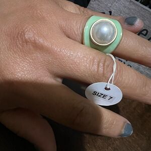 LIA SOPHIA NEW RING SIZE 7